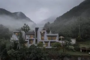 桐庐山涧房民宿 - Zhuji