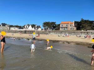 Maisons de vacances Charmante maison a 3 minutes a pied d-une plage magnifique : photos des chambres