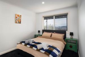 Hobart Retreat with City and Water View