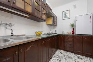 Exceptional Apartment for 4 People by Noclegi Renters