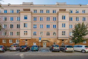 Exceptional Apartment for 4 People by Noclegi Renters