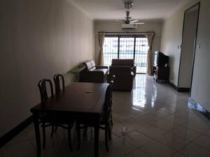 Marina Court Homestay
