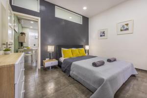 Spinola Bay Hideaway