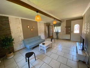 Maisons de vacances Magnifique propriete avec piscine chauffee : photos des chambres