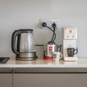 Apartment on Cloud Nine in Maltas Tallest Tower