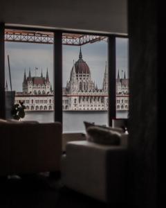 Panorama view rooftop 3Br terrace