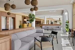 B&B HOTEL Leiria Fatima - 大马里尼亚