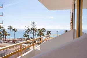 Double or Twin Room with Side Sea View room in Hotel Biniamar