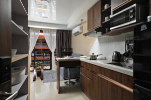 1bdr Apartment Naiharn Beach Condo by CapitalPro
