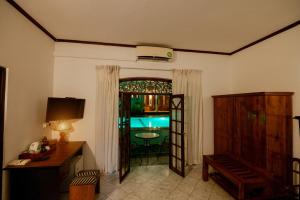 Prince Beach Hotel Bentota