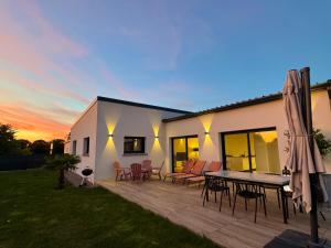 Maisons de vacances Maison neuve 4 etoiles plain-pied proche de la mer : photos des chambres