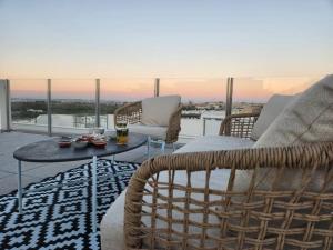 Fee4Me Villa, Pool, Roofterrace & Relax