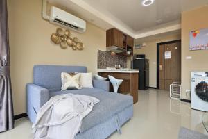 Naiharn Sea Condo by Capital Pro