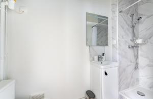 Close to Montmartre l Fully equipped studio