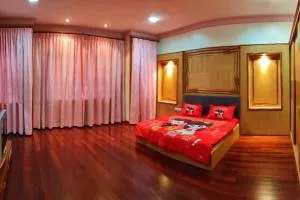 AT Unicorn Homestay Sibu - Large Parking, High-Speed WiFi, Wedding House - Kampong Keladi