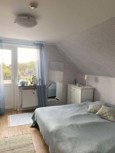 Bed and books på Österlen