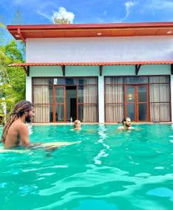 Maccan's Village - بوتوفيل