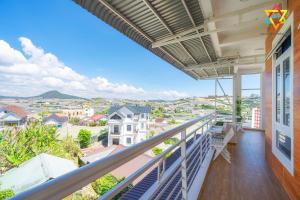 Phòng Tiêu Chuẩn Giường Đôi Với Phòng Tắm Chung (Standard Double Room with Shared Bathroom)