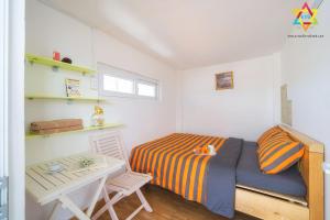 Phòng Tiêu Chuẩn Giường Đôi Với Phòng Tắm Chung (Standard Double Room with Shared Bathroom)