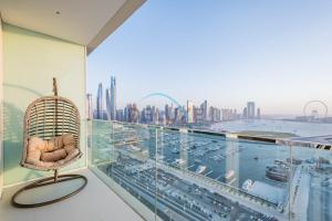 Classy 3BR with Assistant Room at Sunrise Bay Tower 1 Emaar Beachfront, Dubai Marina by Deluxe Holiday Homes