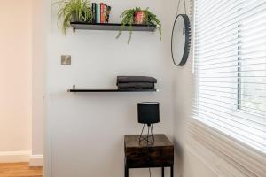 Self contained two room studio apartment, own entrance, private parking