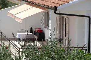 Apartment Milena - Slatine