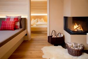 Deluxe Two-Bedroom Apartment room in n Apartments Hotel