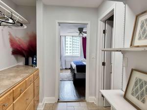 City View Newly Renovated 3 Beds with Free Parking LM1809