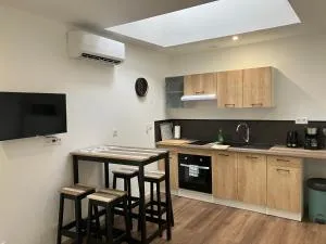 L'Alambic - 圣布里斯德斯布伊