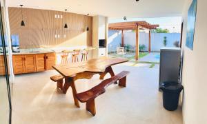 Casa Aroeira 2 km de Geribá-Buzios-RJ