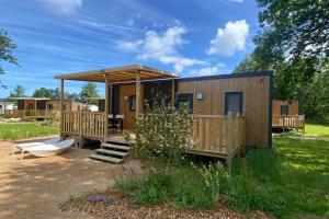 Campings Le Domaine De Mesqueau : photos des chambres