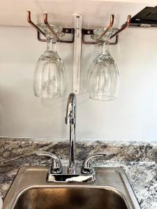 Quality 4 Four. Pet Yes