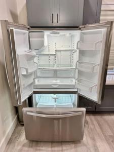 Newest Cottage Downtown. Pet Yes