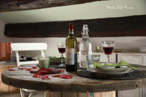 STUDIO LOFT FERRARA centro storico vista castello