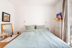 Appartements Stylish 1BD Duplex - Stunning Views near Louvre : photos des chambres