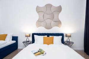 Stylish large apartment at super central location