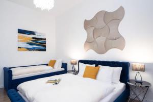 Stylish large apartment at super central location