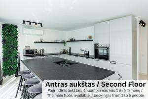 Kunigiškių 24, just 250 meters to the Sea!