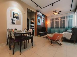 A boutique Warm falim home
