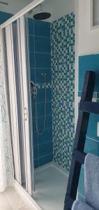 Casa Vacanze SANTAFE- ATTICO a due passi dal Mare - PARCHEGGIO Privato