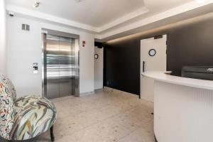 102 Marvol - Beautiful Modern Sea Point Studio With Parking