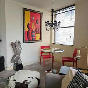 Spacious Two Bedroom Apartment in South Kensington