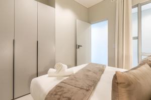 The Rose 201-2Bedroom Apartment with Rooftop Pool