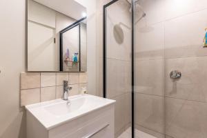 The Rose305:Modern Studio in the Heart of the City