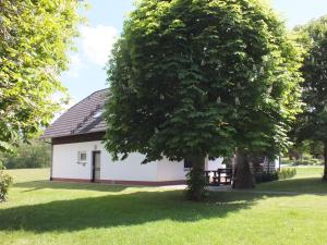 Ferienhaus Moni mit 2 separaten Wohnungen am Silbersee