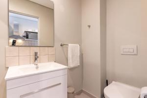 The Rose 508: Stylish City Centre Studio