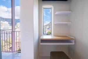 The Rose501: 5th floor Apartment with Rooftop Pool