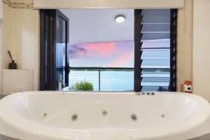 Opulent Ocean View Townhouse