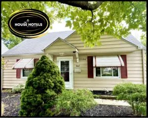 Haven of Elegance and Comfort - Euclid