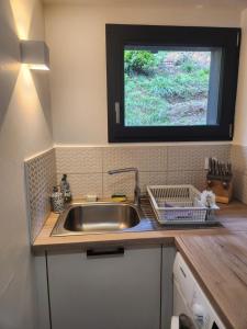 Agréable appartement rénové situé dans les hauteurs de Brides